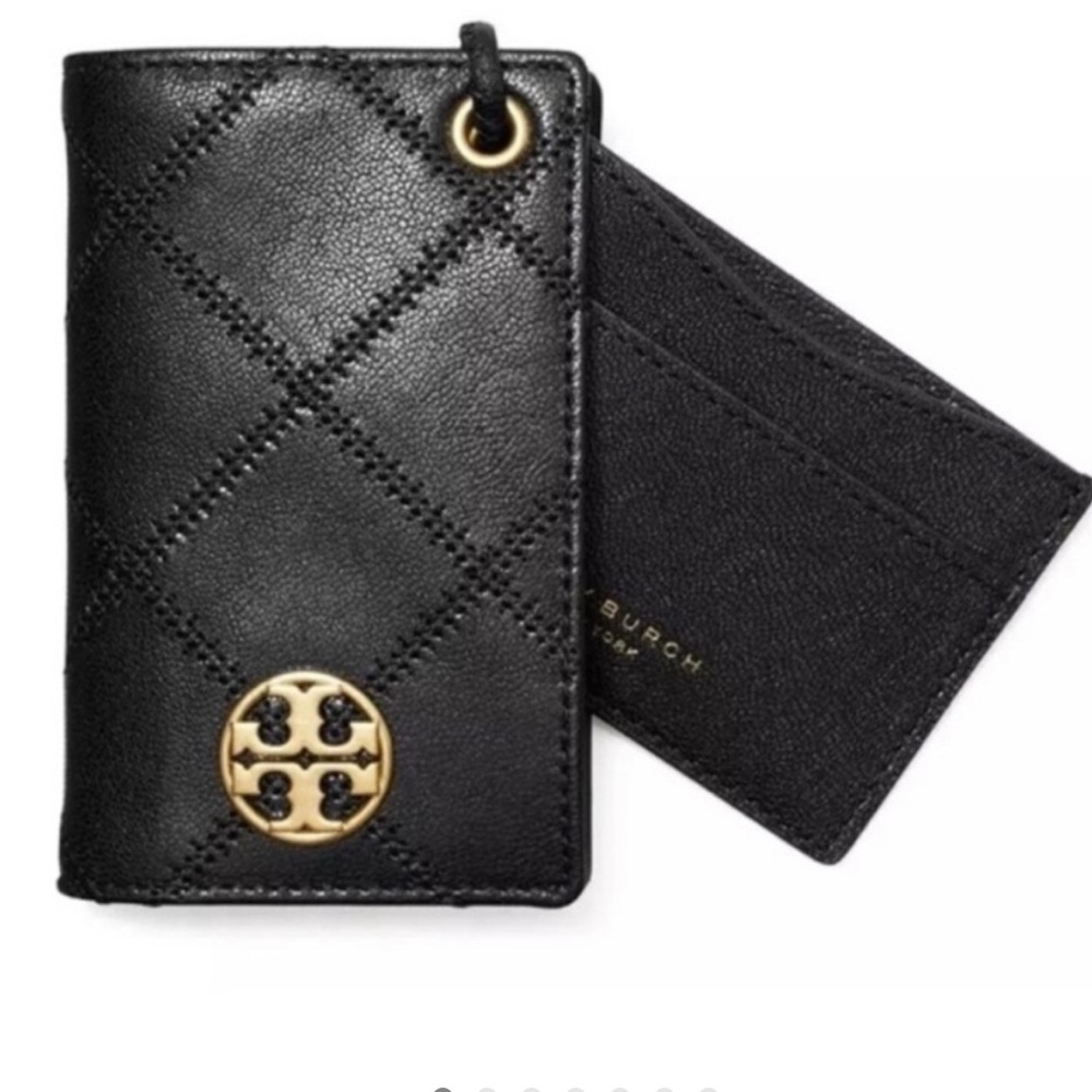 Tory Burch Willa Black Quilted Card Lanyard Holder with Gold Logo - Picture 1 of 4